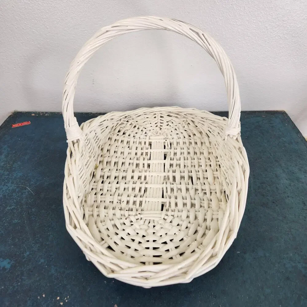 Vintage White Flat Wicker Gathering Basket With Handle Harvest Garden Farmhouse